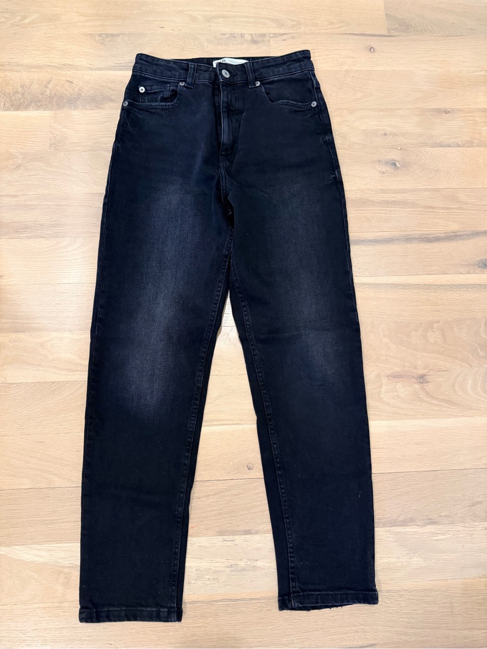 Zara Straight Leg Black Denim Jeans, size 4